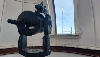 Vāc ziedojumus jauna teleskopa iegādei Latvijas Universitātes Astronomiskajā tornī