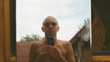 Projekts “ritunsiic” izdevis albumu “Liepu lapu laipa”. Viesos Aleksis Luriņš